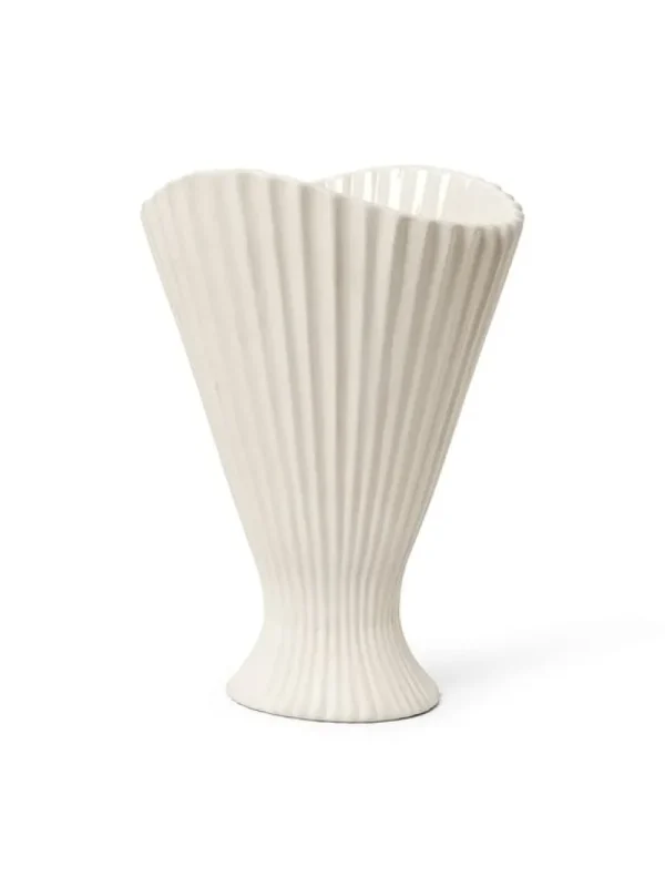 Audo Copenhagen Vasen-ferm LIVING Fountain Vase, Cremeweiß