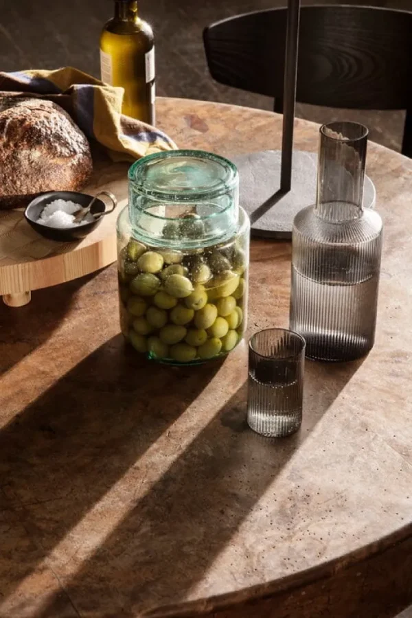 ferm LIVING Karaffen Und Krüge^Karaffe Ripple, rauchgrau
