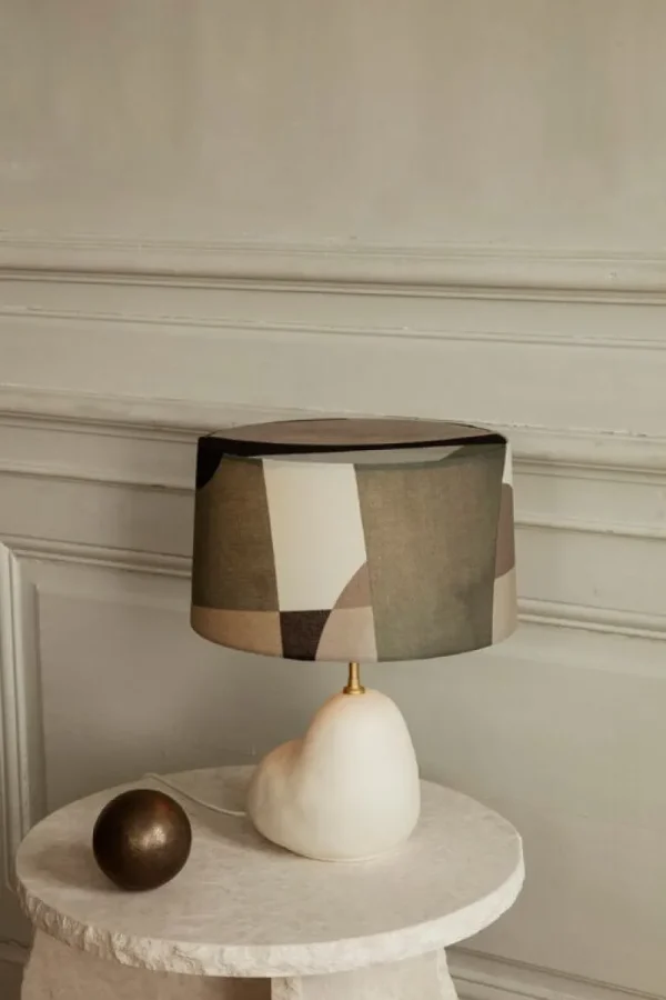 OX Denmarq Tische-ferm LIVING Mineral Sculptural Beistelltisch, Bianco Curia Marmor