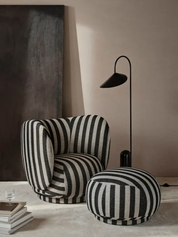 Vitra Sitzgelegenheiten-ferm LIVING Rico Pouf, Sandbeige - Schwarz, Louisiana