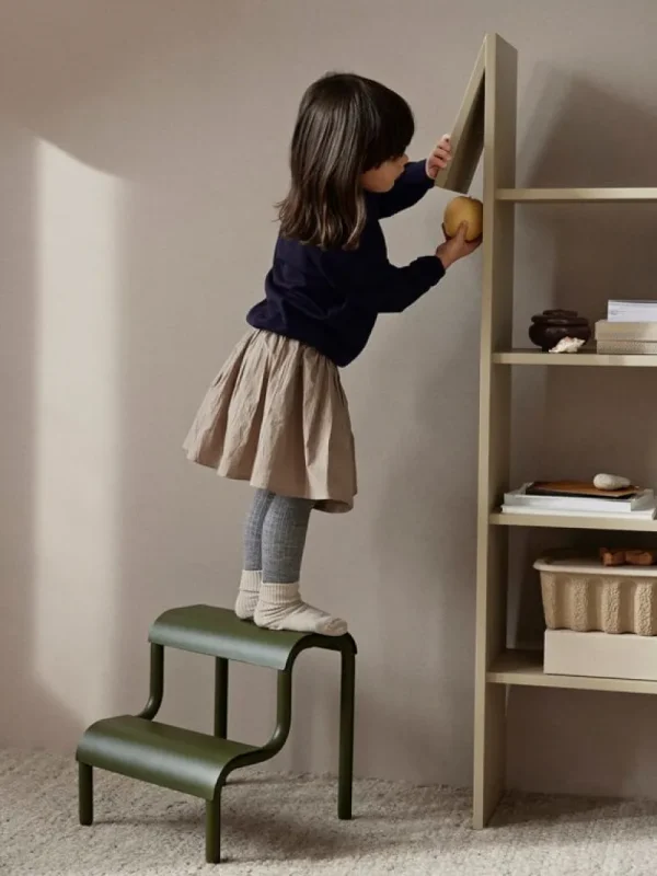 Kinder ferm LIVING Möbel Für Das Kinderzimmer | Indoor-gardening^Up Step Hocker, Forstgrün