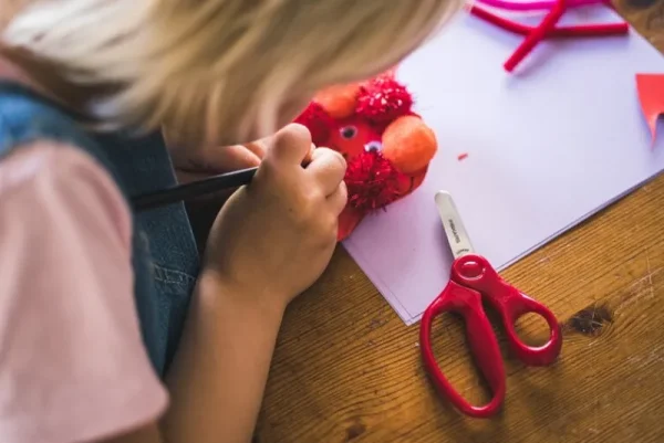 Kinder Fiskars Spielzeug^Kinderschere, 13 cm, Rot