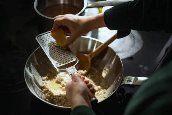 Fiskars Küchenutensilien^Norden Reibe, grob