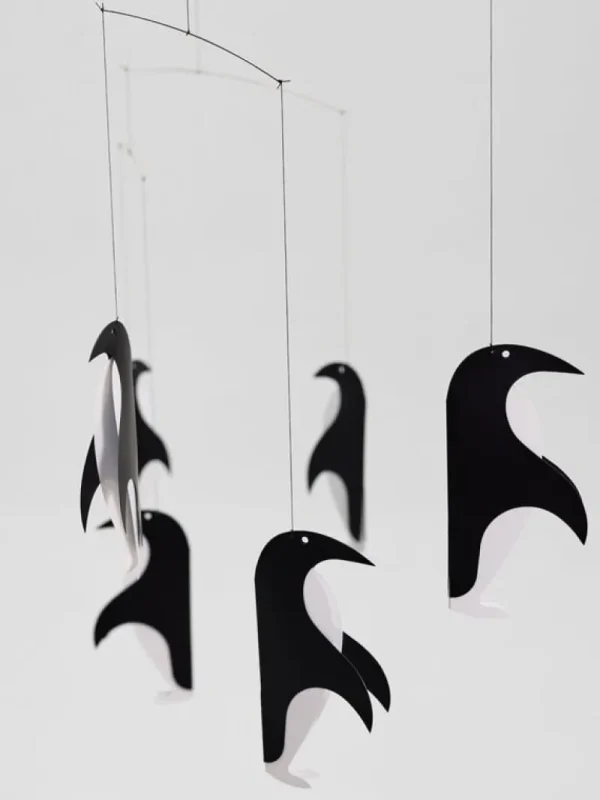 Normann Copenhagen Dekorationsgegenstände-Flensted Mobiles Penguin Talk Mobile