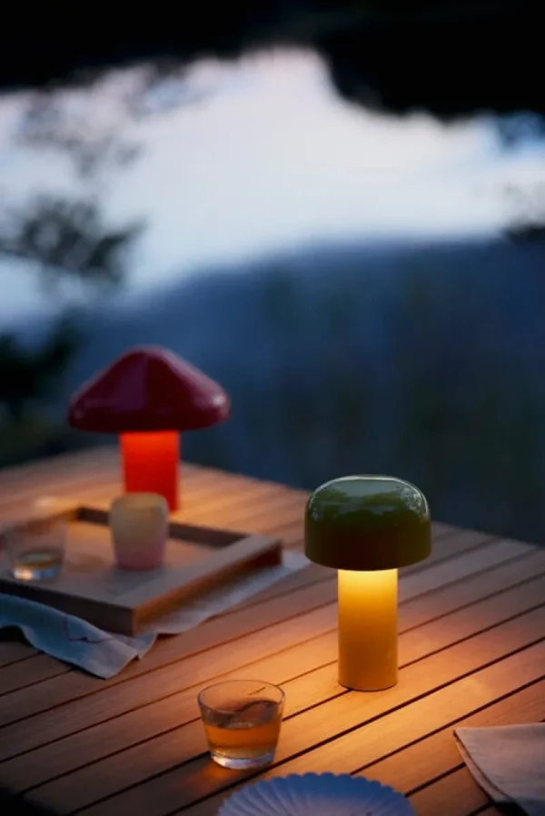 HAY Tischlampen | Tragbare Lampen-Flos Bellhop Tischleuchte, Gelb