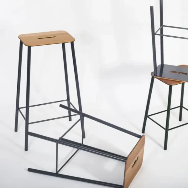 Fredericia Sitzgelegenheiten-Frama Hocker Adam, 76 cm, Eiche – mattschwarz