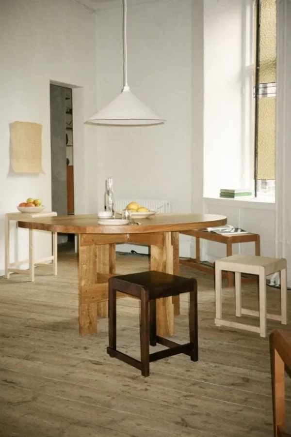 Carl Hansen & Su00f8n Sitzgelegenheiten-Frama Low Stool 01, dunkles Holz