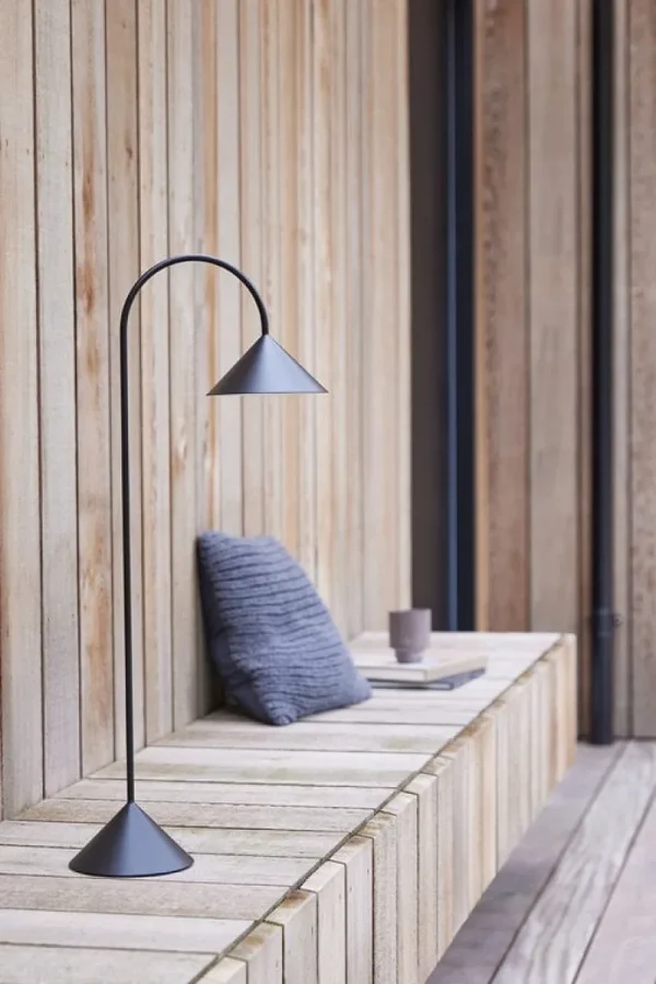 Frandsen Außenleuchten | Tischlampen-Grasp Tragbare Tischleuchte, 72 cm, matt-schwarz