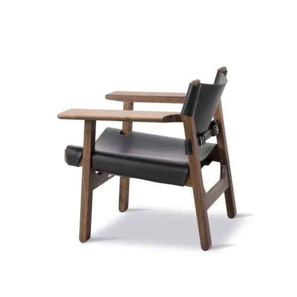 Audo Copenhagen Sitzgelegenheiten-Fredericia The Spanish Chair, schwarzes Leder - Nussbaum geölt