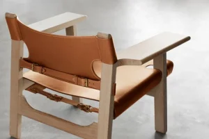 Vitra Sitzgelegenheiten-Fredericia The Spanish Chair, cognacfarbenes Leder - Eiche geseift