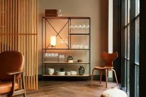 Flos Tischlampen-Fritz Hansen PM-02 Tischleuchte, Opalglas - Messing