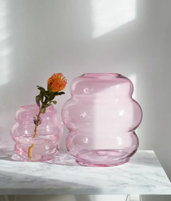 Northern Vasen-Fundamental Berlin Muse Vase, mittelgroß, Rubinrot