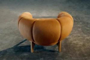 Normann Copenhagen Sitzgelegenheiten-GUBI Croissant Loungesessel, Eiche geölt - Chamois Cuoio 1708