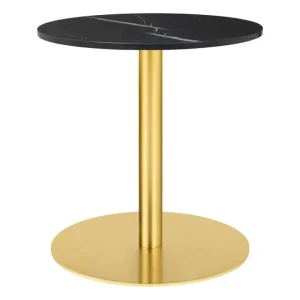 GUBI Tische-1.0 Loungetisch, rund, 60 cm, Messing – schwarzer Marmor