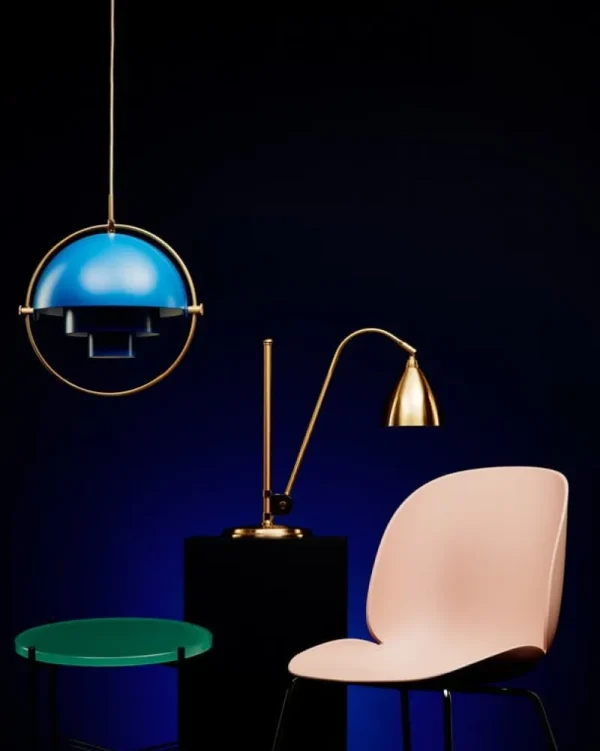 GUBI Deckenleuchten-Pendelleuchte Multi-Lite, Messing – blau