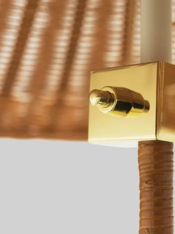 GUBI Stehleuchten-Stehleuchte Tynell 9602, Messing - Rattan