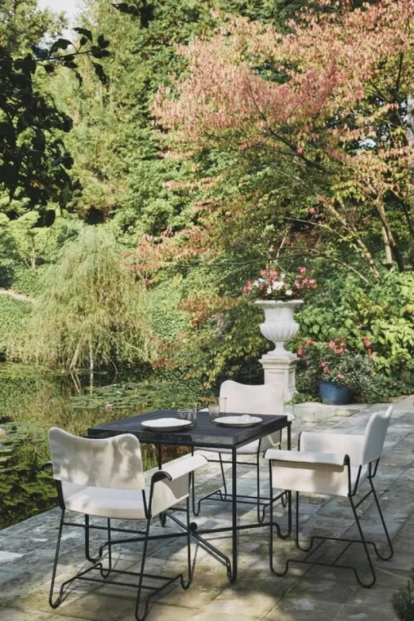 GUBI Terrassenmöbel | Tische^Tropique Esstisch, Schwarz