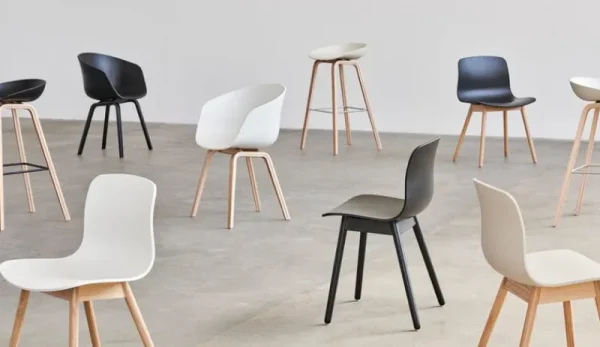 Lepo Product Sitzgelegenheiten-HAY About A Stool AAS32, 75 cm, Weiß 2.0 - Eiche geseift - Stahl