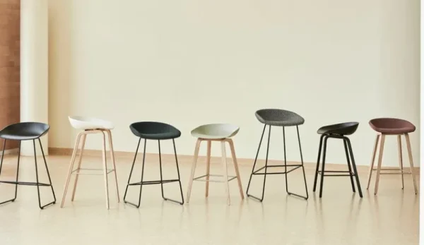 HAY Sitzgelegenheiten-About A Stool AAS38, 65 cm, Schwarz 2.0 - Schwarz - Schwarz