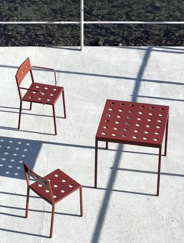 HAY Terrassenmöbel | Sitzgelegenheiten^Balcony Armlehnstuhl, Iron Red