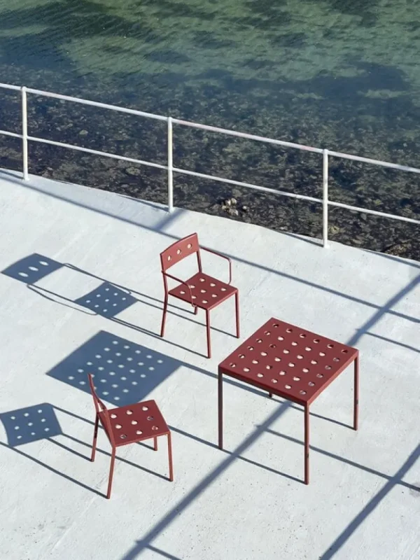 HAY Terrassenmöbel | Sitzgelegenheiten^Balcony Armlehnstuhl, Iron Red