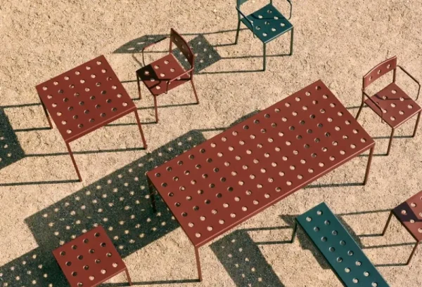HAY Terrassenmöbel | Sitzgelegenheiten^Balcony Armlehnstuhl, Iron Red
