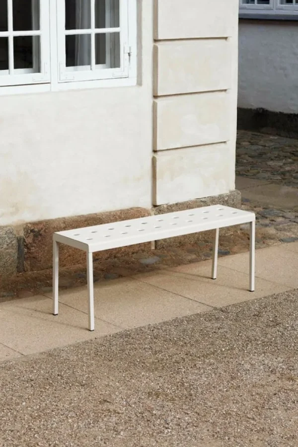 HAY Terrassenmöbel | Sitzgelegenheiten^Balcony Bank, 119,5 cm, Chalk Beige