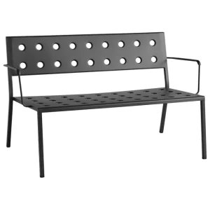 HAY Terrassenmöbel^Balcony Loungebank mit Armlehne, 121,5 x 69 cm, Anthrazit