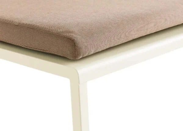 HAY Terrassenmöbel^Balcony Loungebank mit Armlehne, 121,5 x 69 cm, Kreidebeige