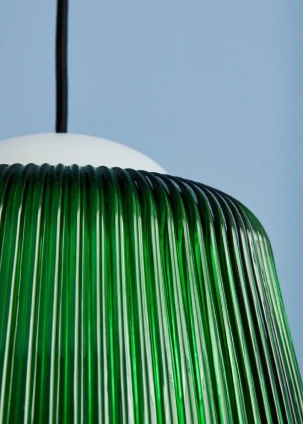 HAY Deckenleuchten-Brim Pendelleuchte, 24,5 cm, Flaschengrün, Glas