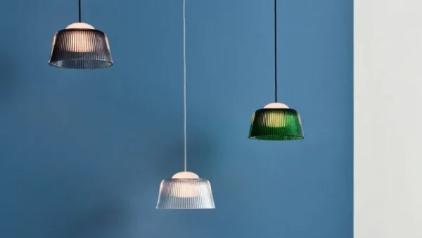 HAY Deckenleuchten-Brim Pendelleuchte, 24,5 cm, Flaschengrün, Glas