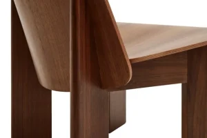 HAY Sitzgelegenheiten-Chisel Loungesessel, Nussbaum lackiert