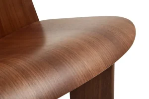 HAY Sitzgelegenheiten-Chisel Loungesessel, Nussbaum lackiert