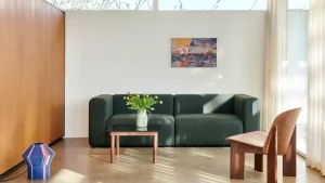HAY Sitzgelegenheiten-Chisel Loungesessel, Nussbaum lackiert
