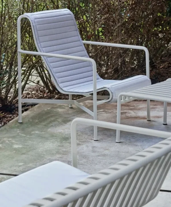 HAY Outdoor-textilien^Gestepptes Kissen Palissade für Loungesessel mit hoher Lehne, himmelgrau