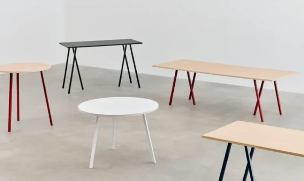 Muuto Tische-HAY Loop Stand Tisch, 200 cm, Tiefblau - Eiche lackiert