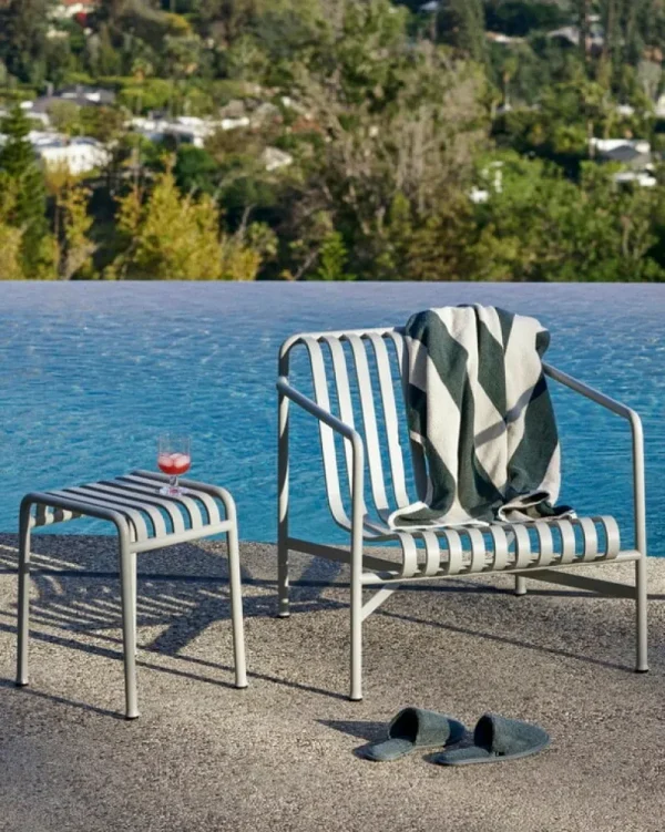 HAY Terrassenmöbel^Loungesessel Palissade, niedrig, himmelgrau