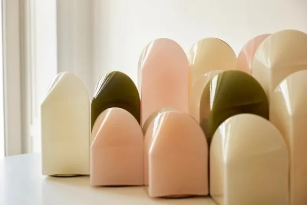 Carl Hansen & Su00f8n Tischlampen-HAY Parade Tischleuchte 240, Muschelweiß