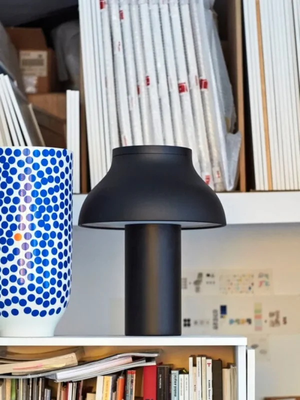 Verpan Tischlampen-HAY PC-Tischleuchte, S, weiches Schwarz