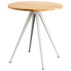 Muuto Tische-HAY Pyramid Café Tisch 21, 70 cm, beige - lackierte Eiche