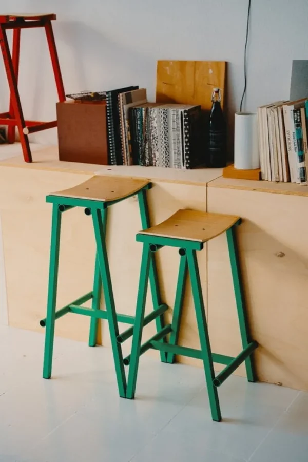 Vitra Sitzgelegenheiten-HAY Taburete 8 Barhocker, hoch, 75 cm, sanfte Jade - Eiche lackiert