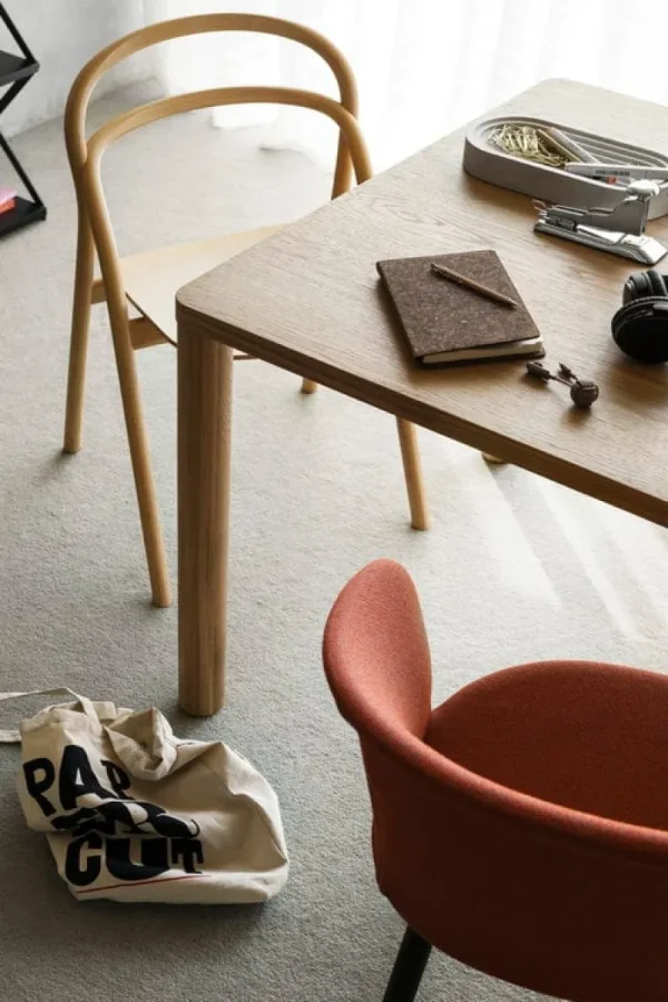 Hem Tische-Log Tisch, 220 x 90 cm, Eiche