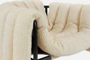 Montana Furniture Sitzgelegenheiten-Hem Puffy Loungesessel, Bouclé Eierschale – Stahl Schwarzgrau