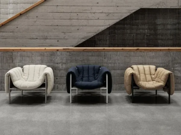 Vitra Sitzgelegenheiten-Hem Puffy Loungesessel, Leder Sandgelb – Stahl schwarzgrau