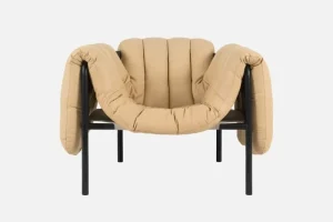 Vitra Sitzgelegenheiten-Hem Puffy Loungesessel, Leder Sandgelb – Stahl schwarzgrau