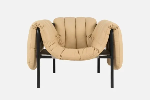 Vitra Sitzgelegenheiten-Hem Puffy Loungesessel, Leder Sandgelb – Stahl schwarzgrau