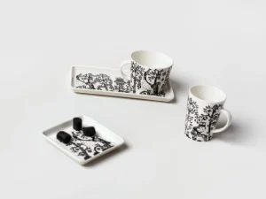 Iittala Geschirr^Teller Taika, rechteckig, 12 x 24 cm, schwarz