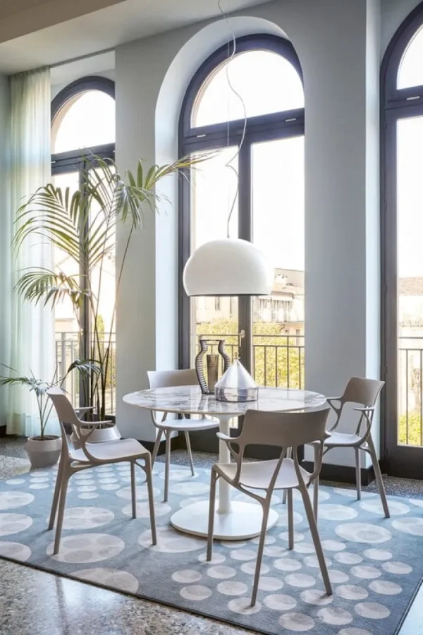 TON Sitzgelegenheiten-Kartell A.I. Stuhl, Grau