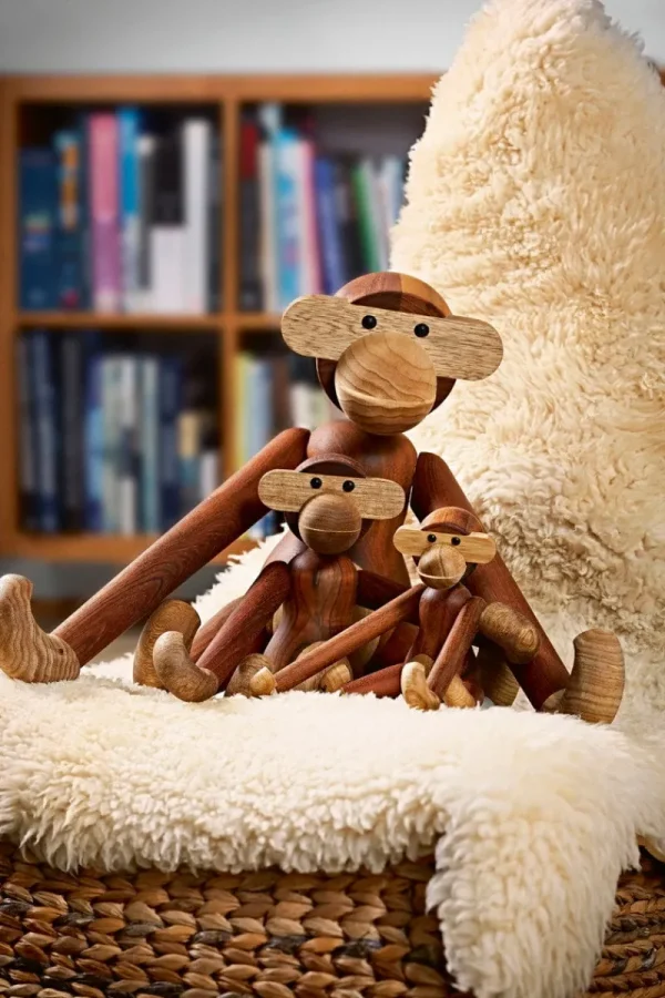 Kinder Kay Bojesen Denmark Kinderzimmereinrichtung | Dekorationsgegenstände^Wooden Monkey, groß, Teakholz