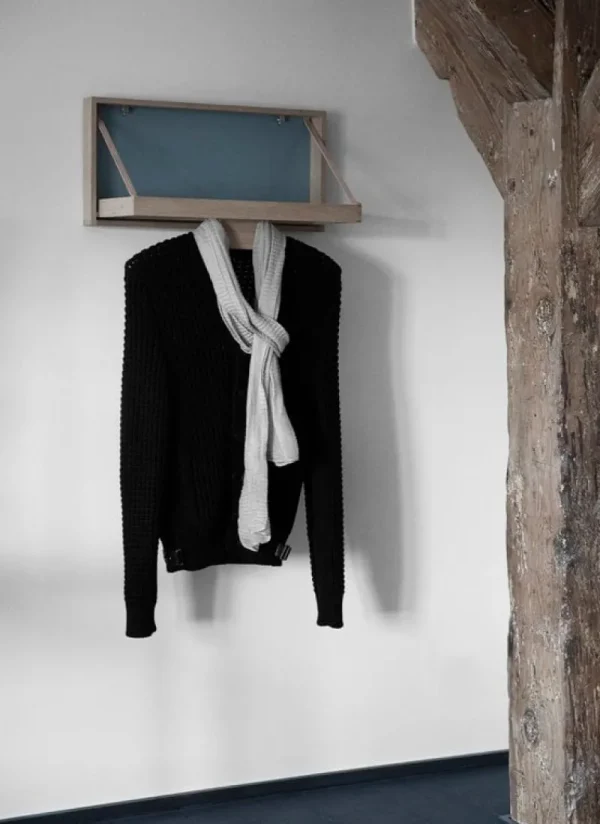 Klassik Studio Garderoben Und Kleiderbügel^The Hanger Garderobe, Eiche geölt - mattschwarz
